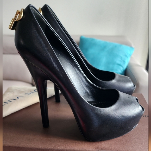 LOUIS VUITTON HEELS,  BLACK,  EU 37,5 , US 8 - Picture 3 of 8